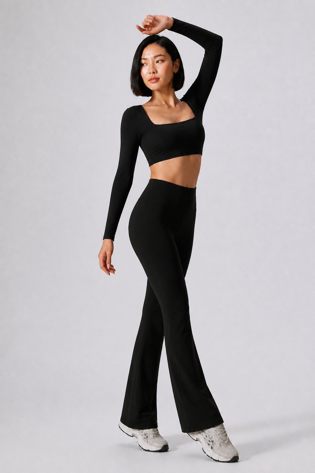 Aura Square-Neck Crop Top in Jet Black, product view 2 | color:jet black